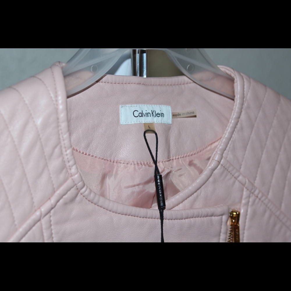 Woman’s jacket - Picture 4 of 8